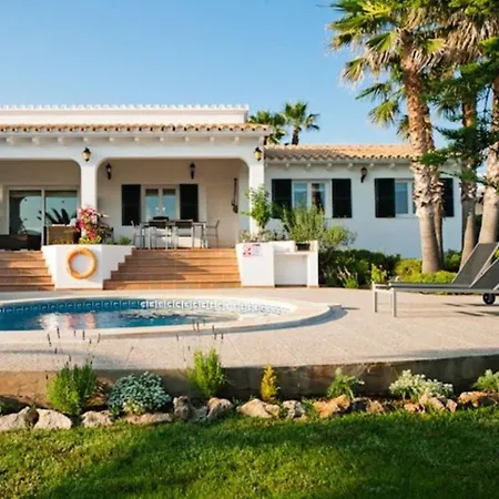 Bini Cel For 6 Pax Heated Pool On Request *