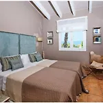 Bini Cel For 6 Pax Heated Pool On Request Vila