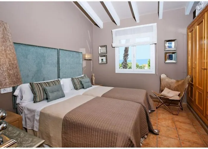 Bini Cel For 6 Pax Heated Pool On Request Willa