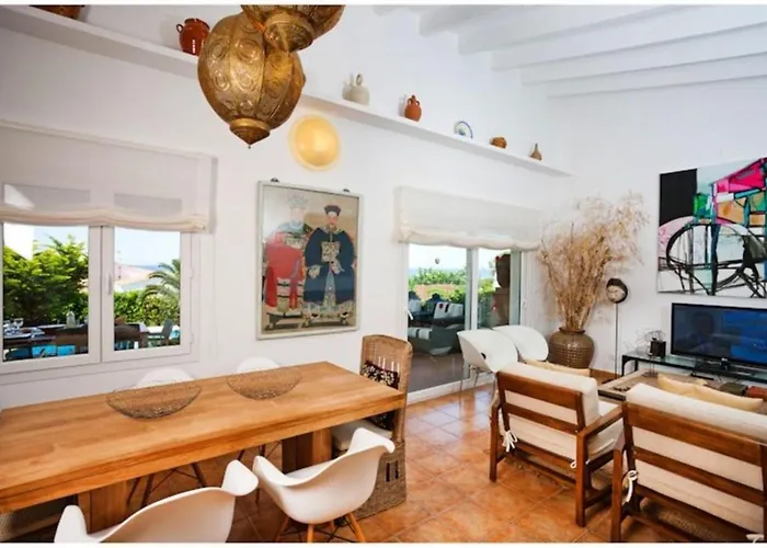 Willa Bini Cel For 6 Pax Heated Pool On Request Binibeca